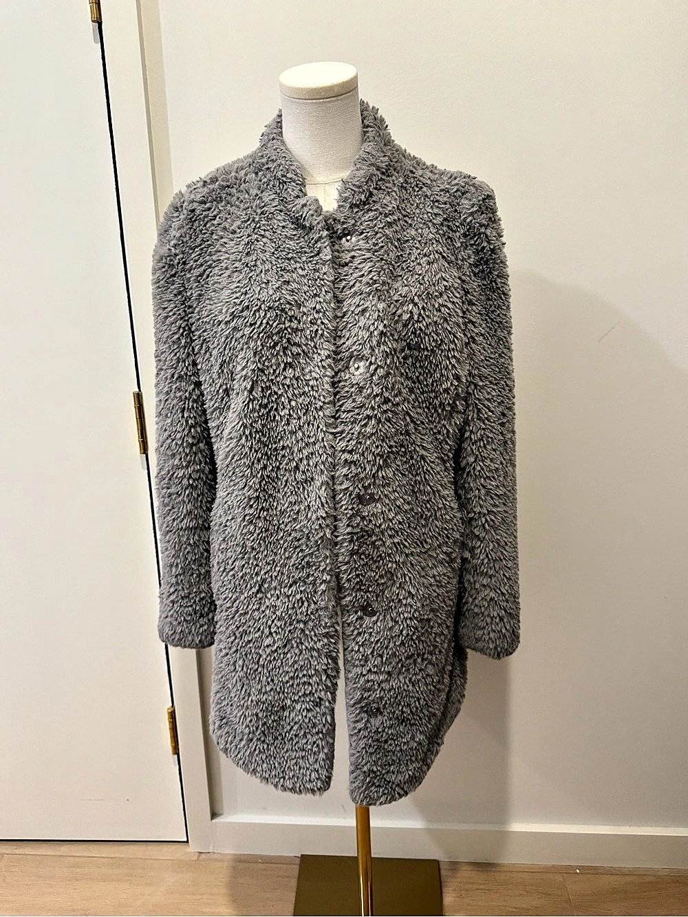 Kenneth Cole New York Teddy Coat Soft Gray Small